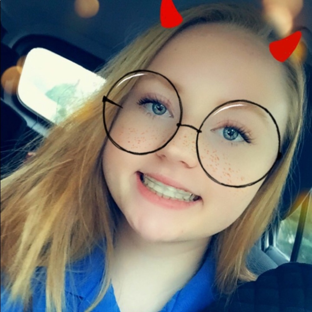 Meet your Posher, Heidi